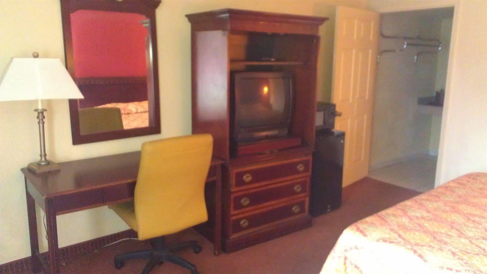 Atlanta Airport Hotel Forest Park Ngoại thất bức ảnh